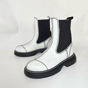 GANNI Eva White Patent Leather Chelsea Boots Chunky Platform Lug Sole 37 / US 7